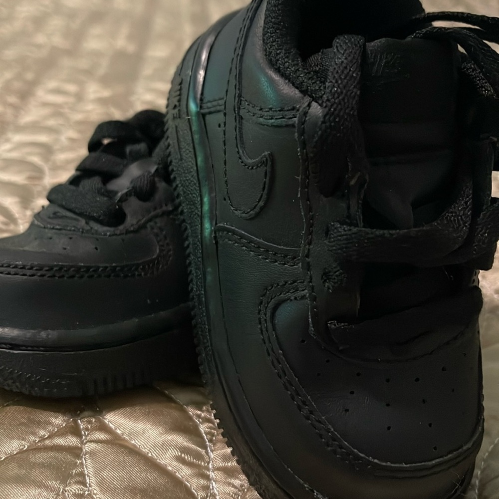 NEW Toddler Nike Air Force 1 Sneakers